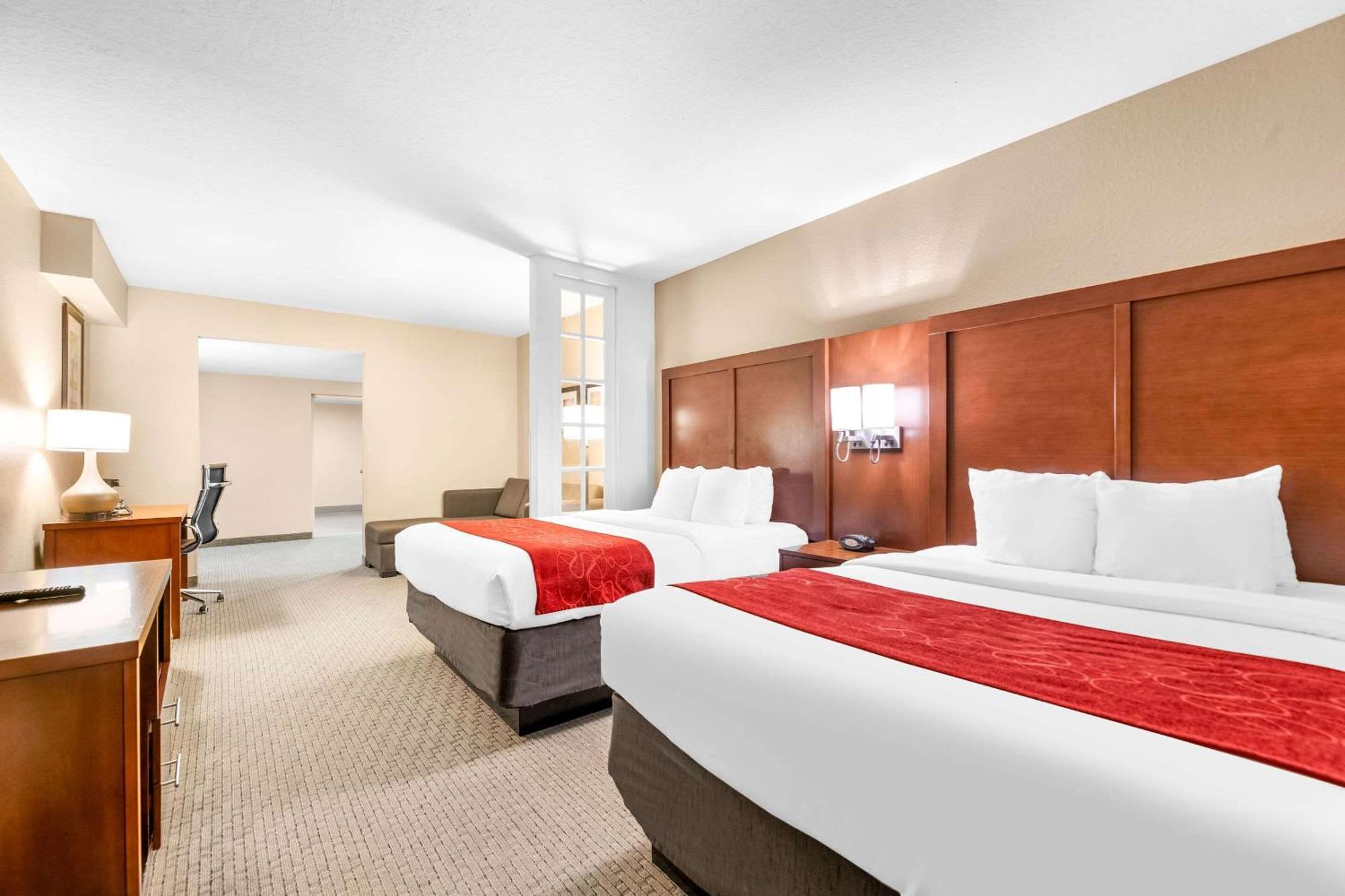 Comfort Suites Orlando Airport Dış mekan fotoğraf